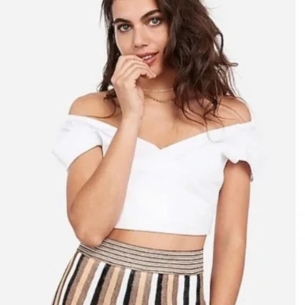 Express Rocky X Barnes On Or Off Shoulder Crop Top Cinched Extra Small White